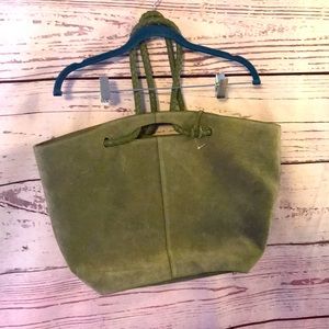 Neely & Chloe 100% leather tote bag NWOT